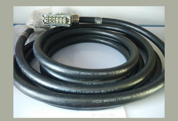 Power cable.jpg